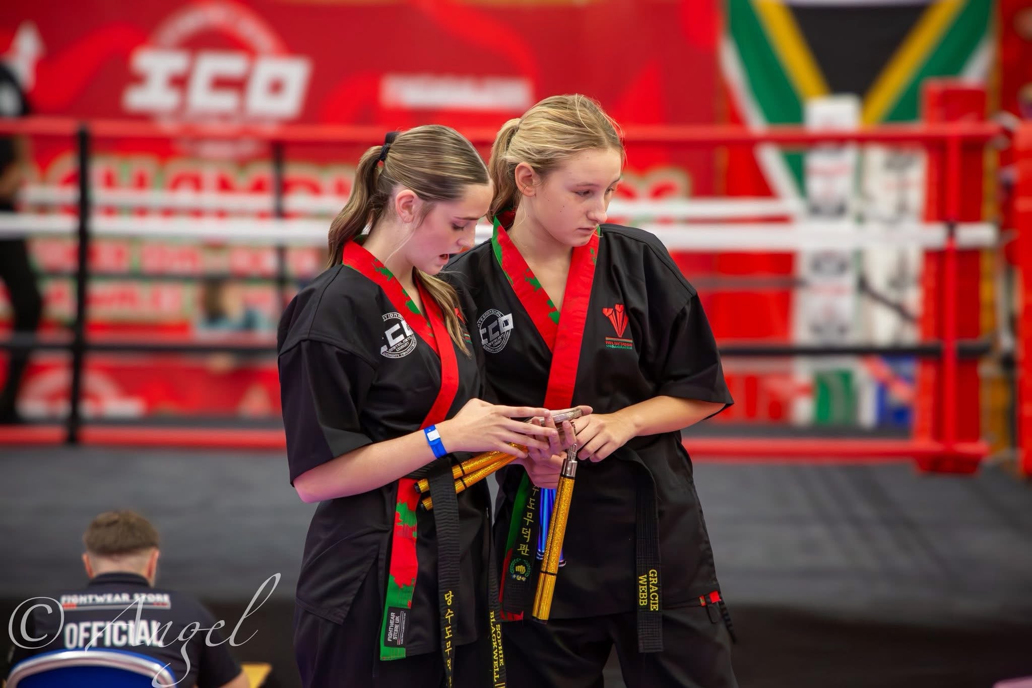 Welsh National Traditional Creative Gi 8oz (BLACK)